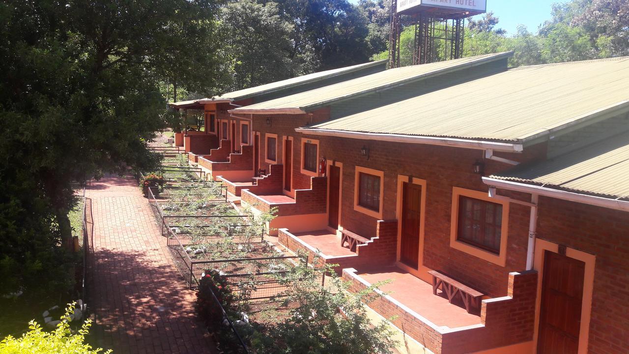 Aparthotel Nuevo Raices à Puerto Iguazú Extérieur photo